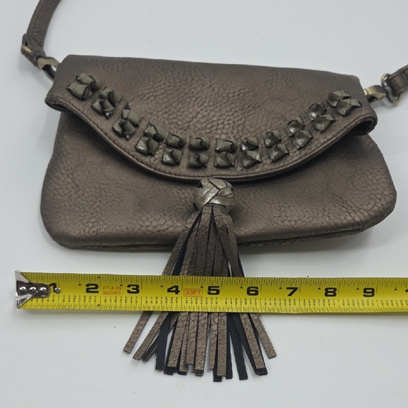 Chic Metallic Bronze Crossbody Bag with Tassel - Picture 12 of 16
